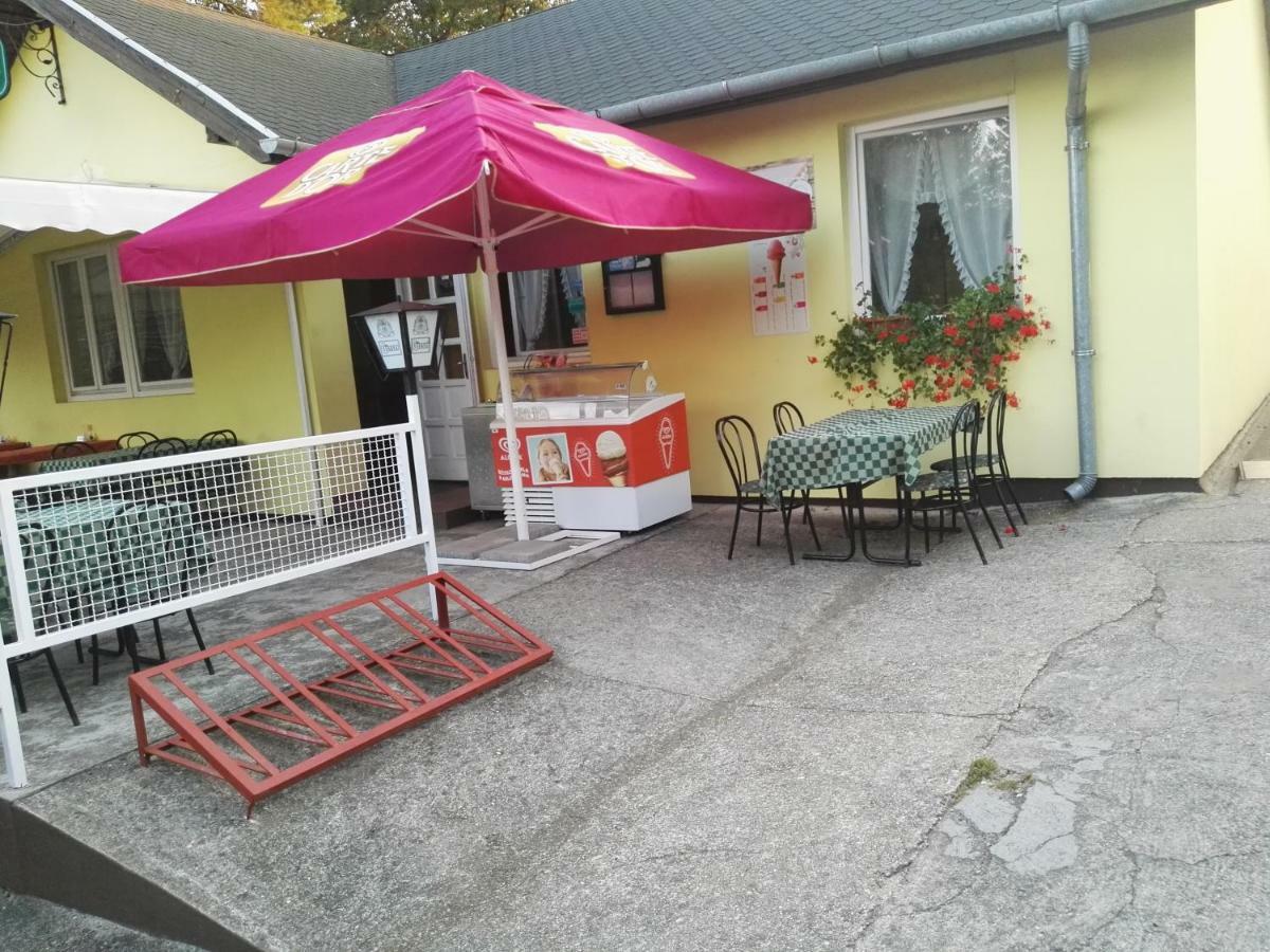 Vadasa Motel Es Etterem Hegyhátszentjakab Zewnętrze zdjęcie