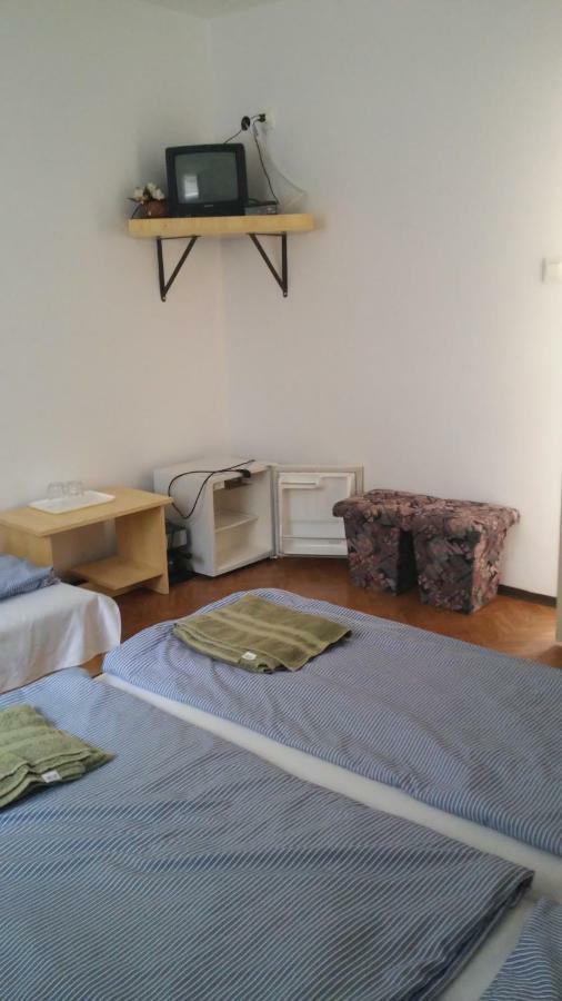 Vadasa Motel Es Etterem Hegyhátszentjakab Zewnętrze zdjęcie